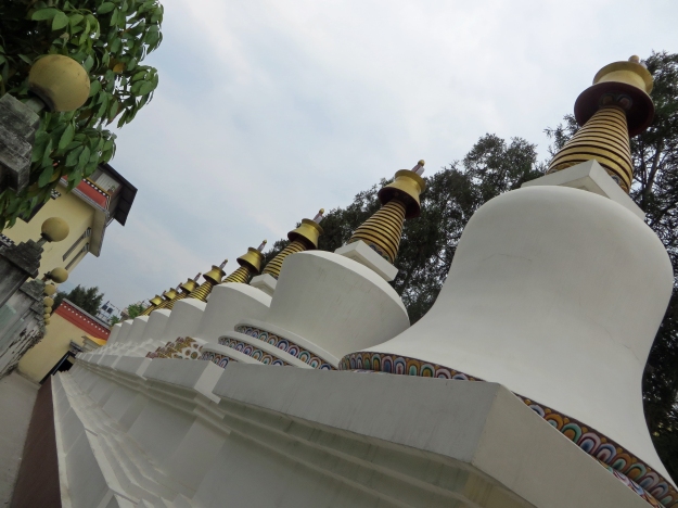 boudha - small stupas
