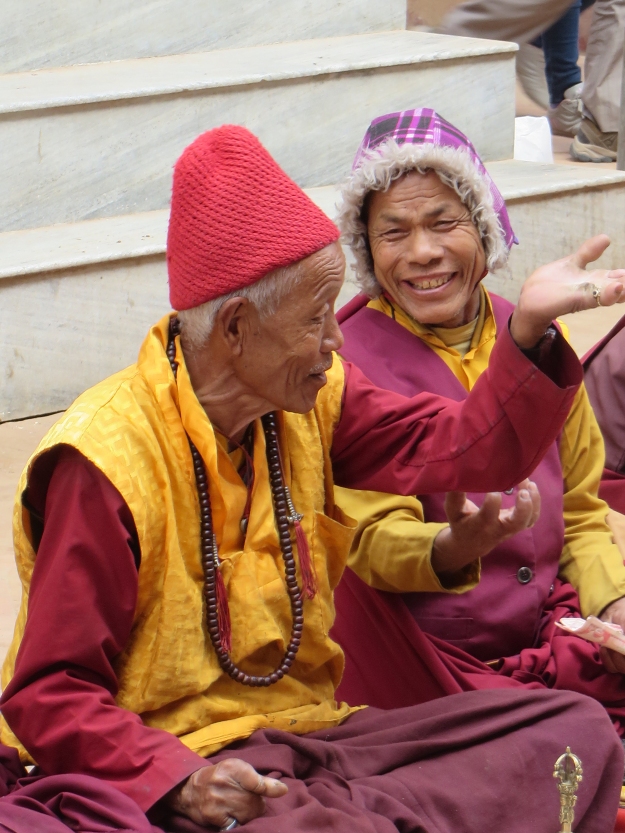 p boudha - smiling monks
