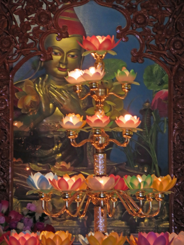 A lovely flower lamp at one of the temples.